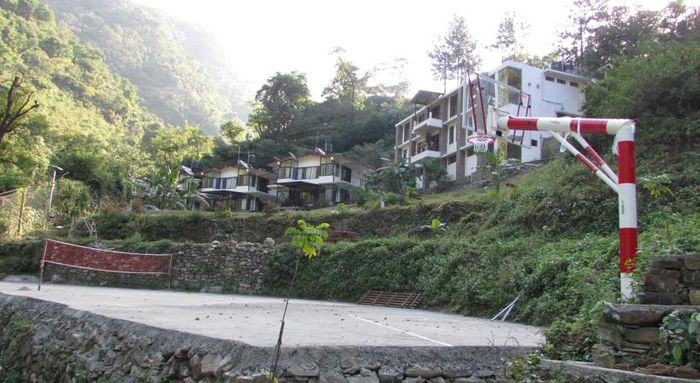 Samaira Hill Stream Resort